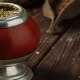Yerba mate infusión popular en sudamérica